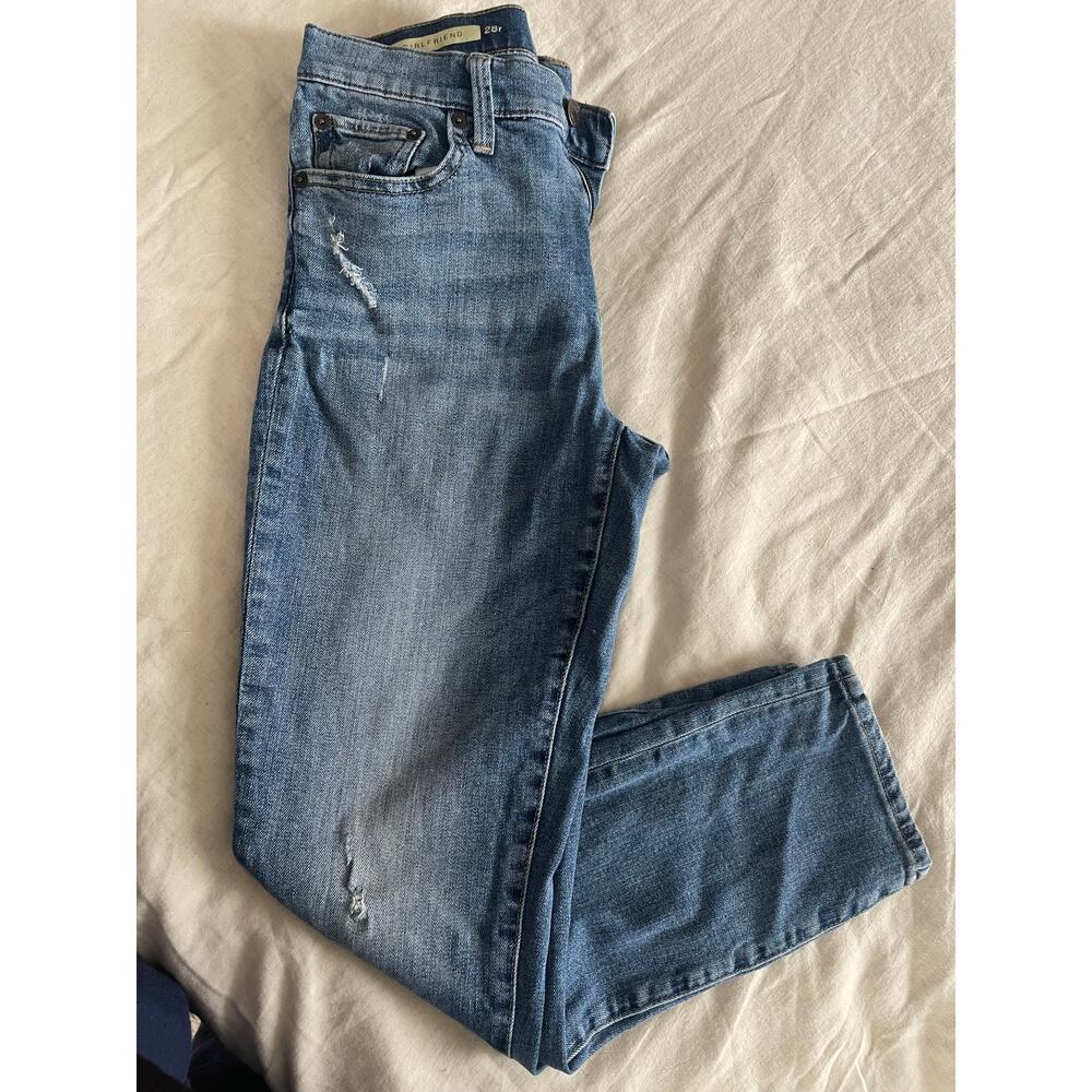 Gap 1969 Girlfriend Ripped.Denim Jeans 28R - Picture 1 of 8
